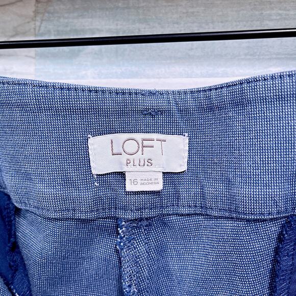 LOFT PLUS Chambray Riviera Crop Pants Blue Mid Rise Stretch Cotton Womens 16 - Picture 6 of 8